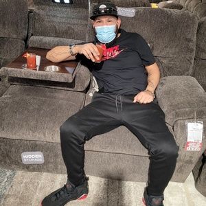 Meet your Posher, Hector